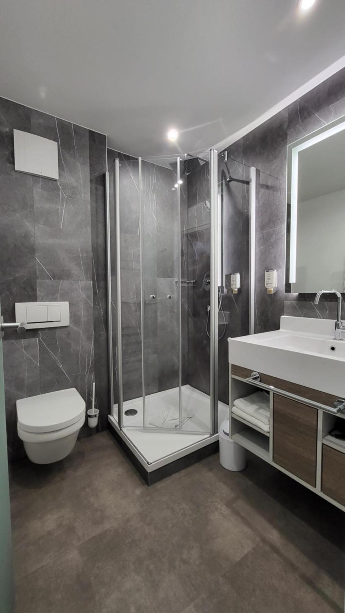 Kehl Hotel Schwanen מראה חיצוני תמונה