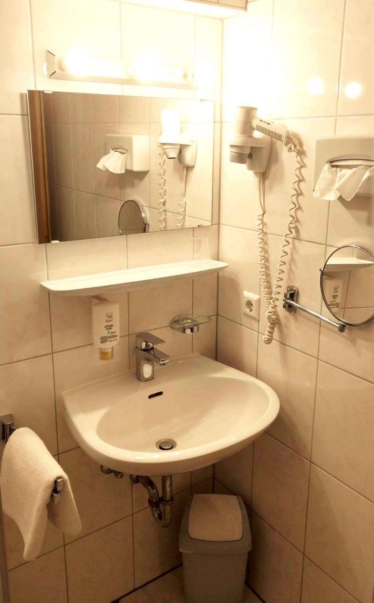 Kehl Hotel Schwanen מראה חיצוני תמונה